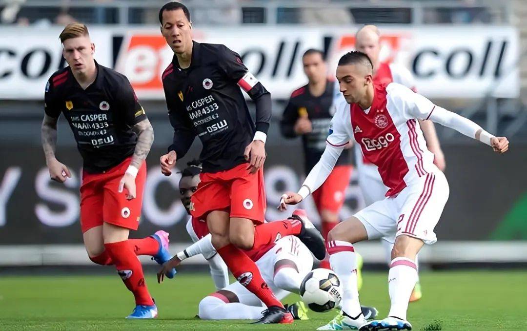 校园足球的 校园足球的