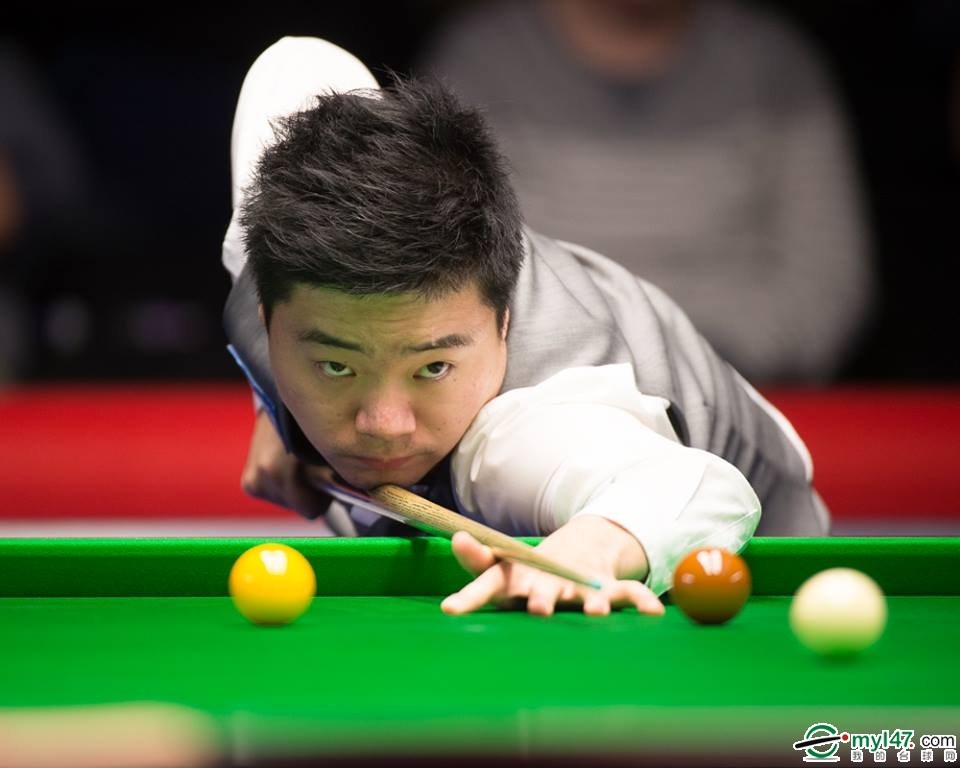 期样本中体 期样本中体